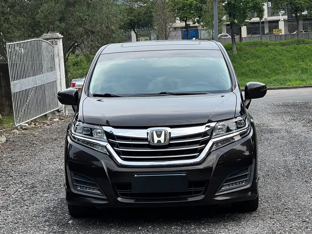 Honda Elysion 2018 — фото 2