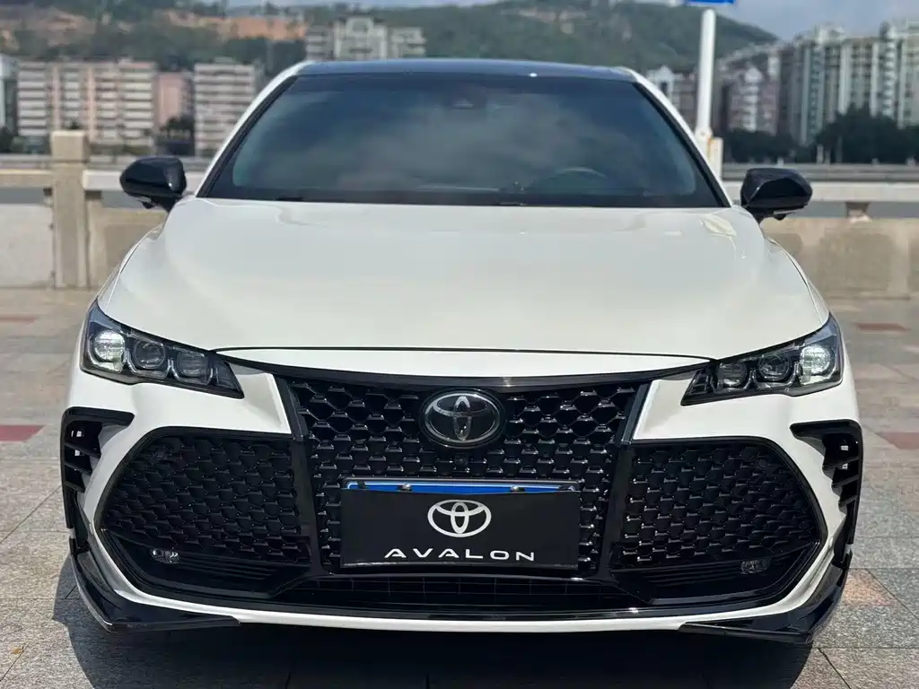 Toyota Avalon 2019 — фото 2