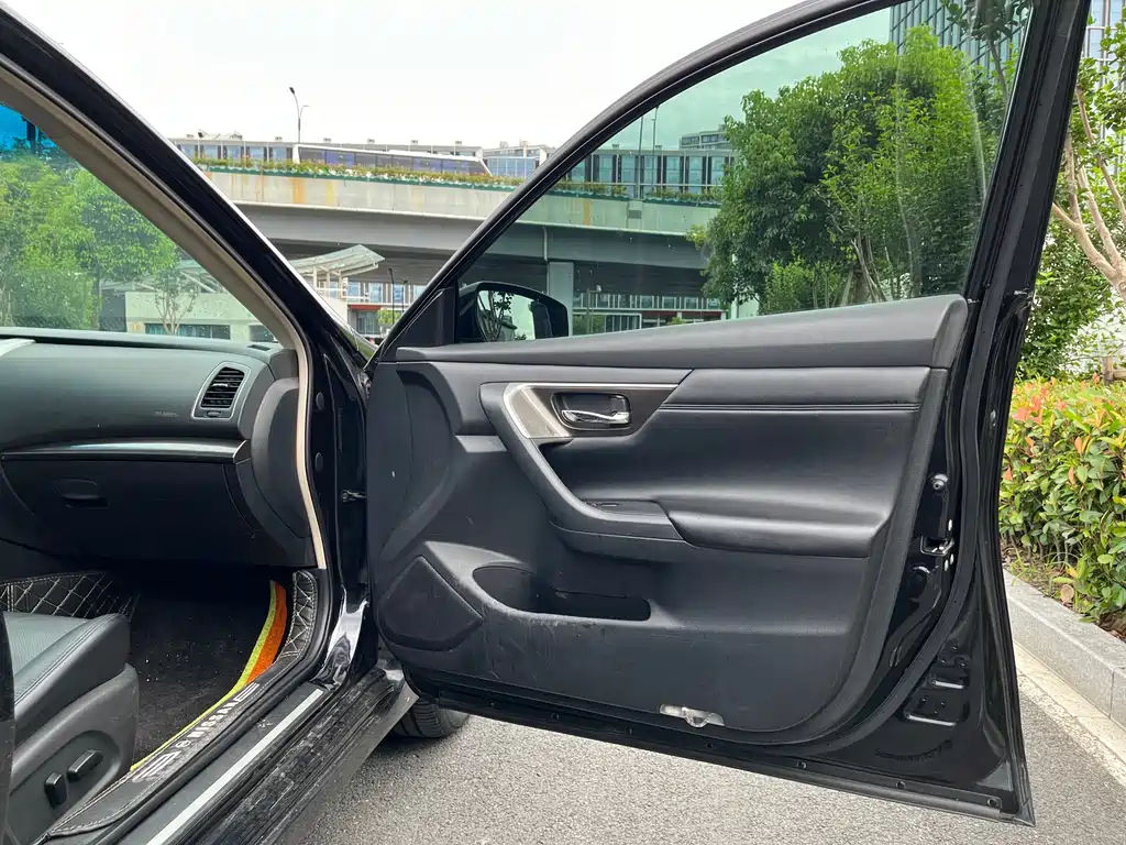 Nissan Teana 2016 — фото 18