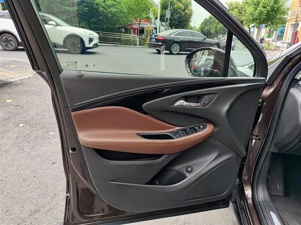 Buick Envision Plus 2021 — фото 6