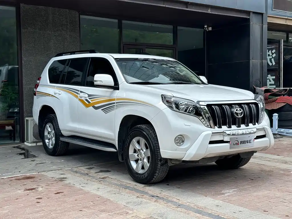Toyota Prado 2015
