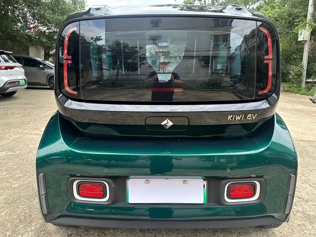 Baojun KiWi EV 2022 — фото 3