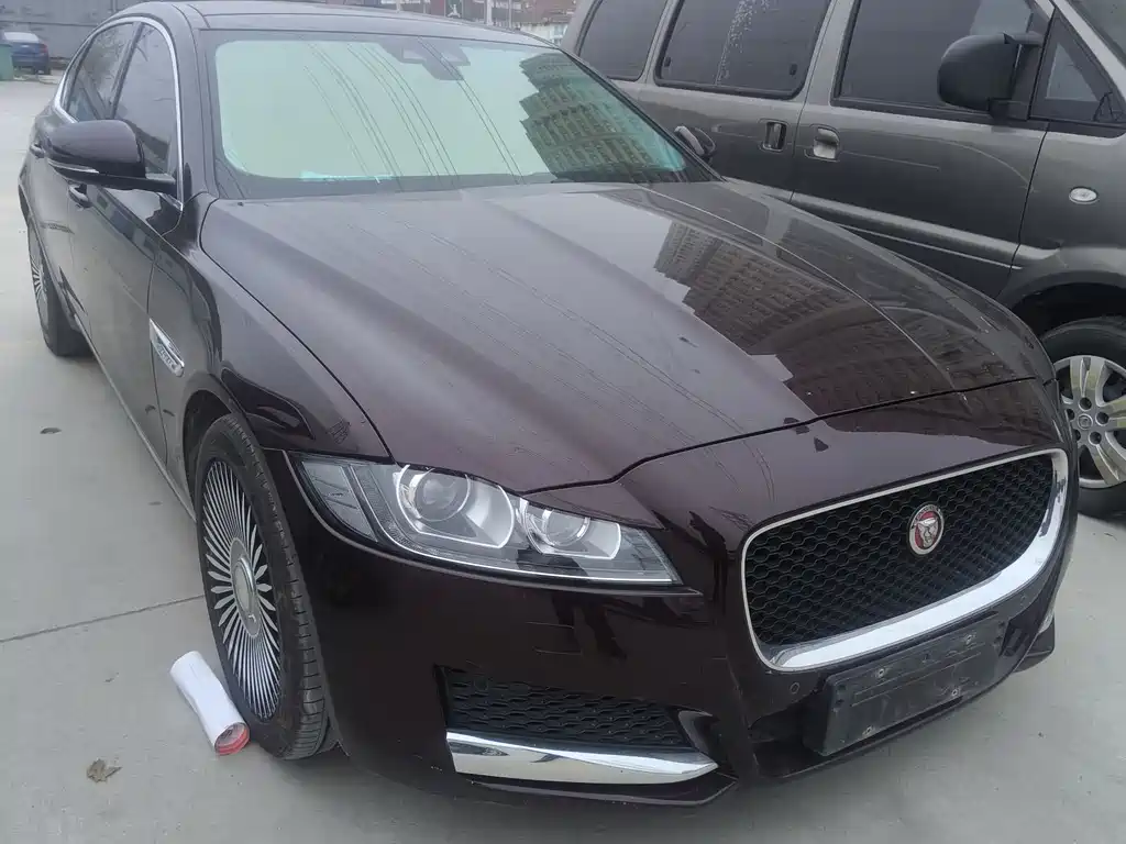 Jaguar XFL 2021