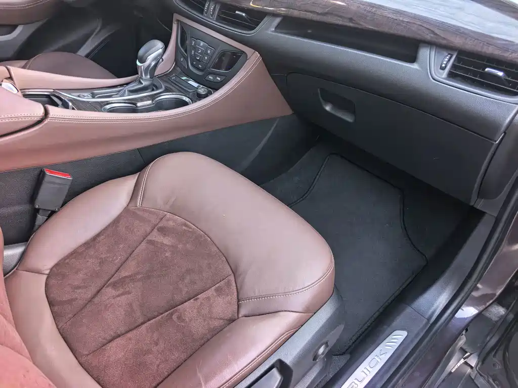 Buick Envision Plus 2016 — фото 13