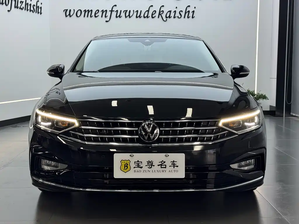 Volkswagen Magotan 2023