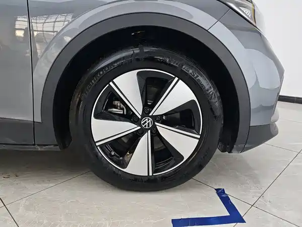 Volkswagen ID.4 X 2024
