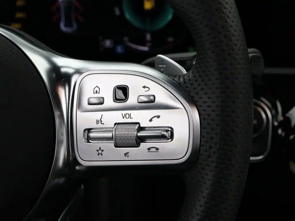 Mercedes-Benz A-Class 2021 — фото 14