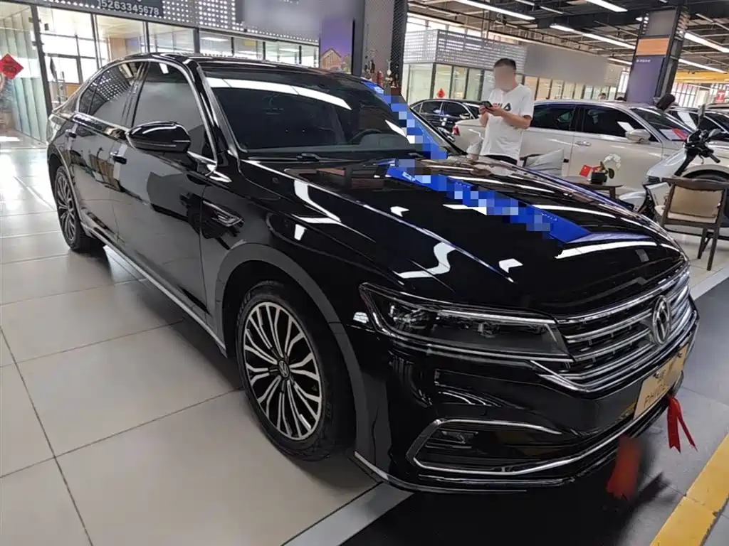 Volkswagen Phideon 2021 — фото 4