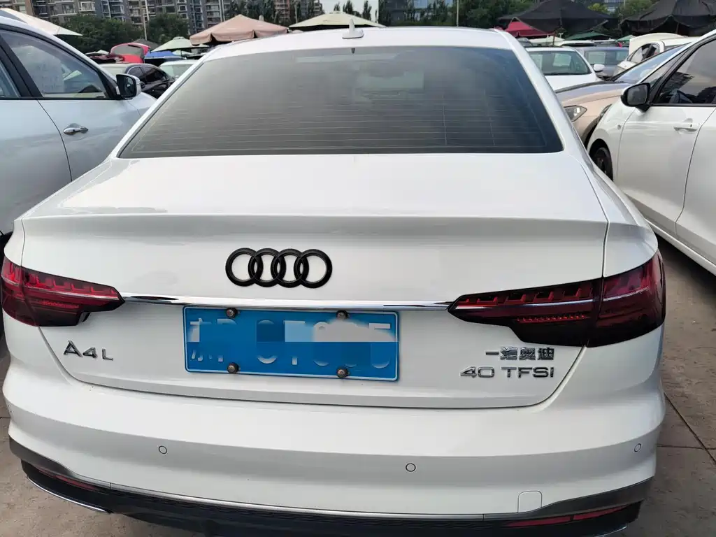 Audi A4L 2021 — фото 16