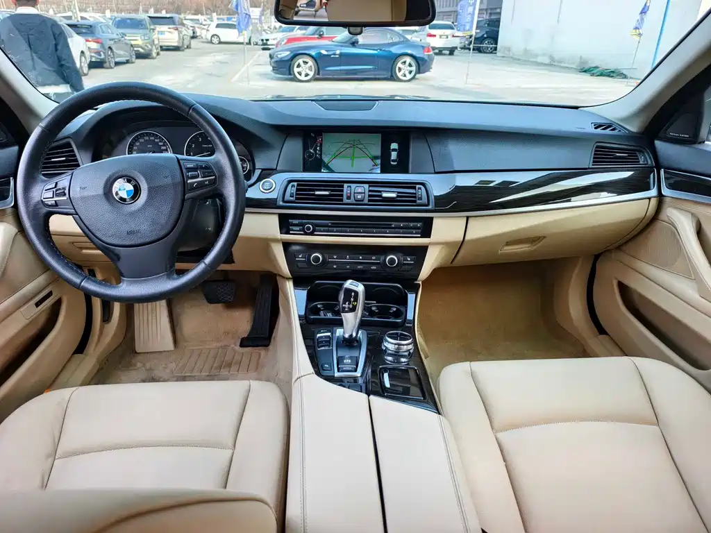 BMW 5 Series 2013 — фото 14