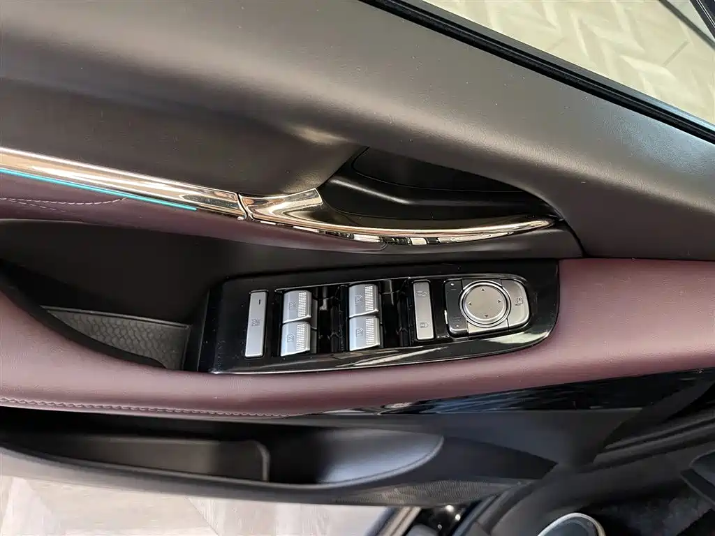GAC Motor Trumpchi M8 2025 — фото 26