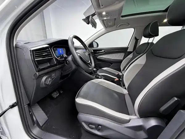 Jetta VS7 2022