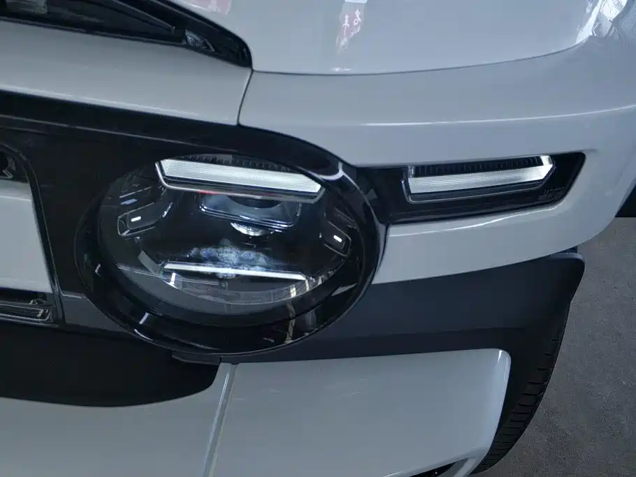 Icar Super V23 2025