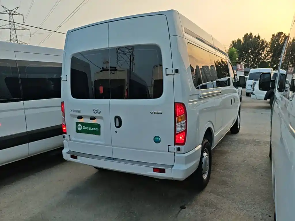 Maxus V80 2025