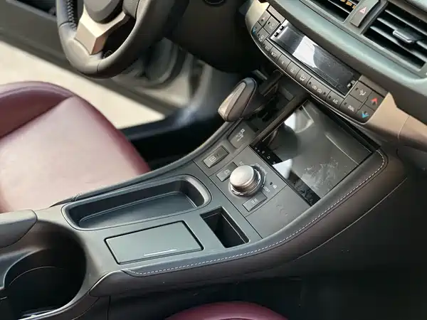 Lexus CT 2017