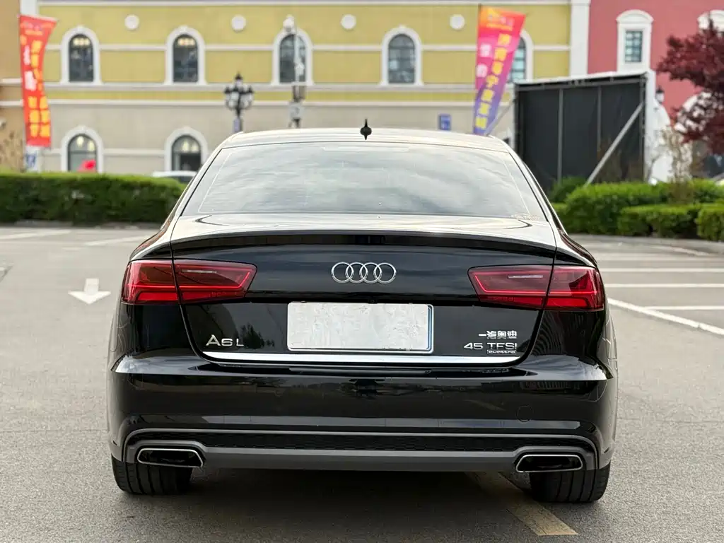 Audi A6L 2018 — фото 8