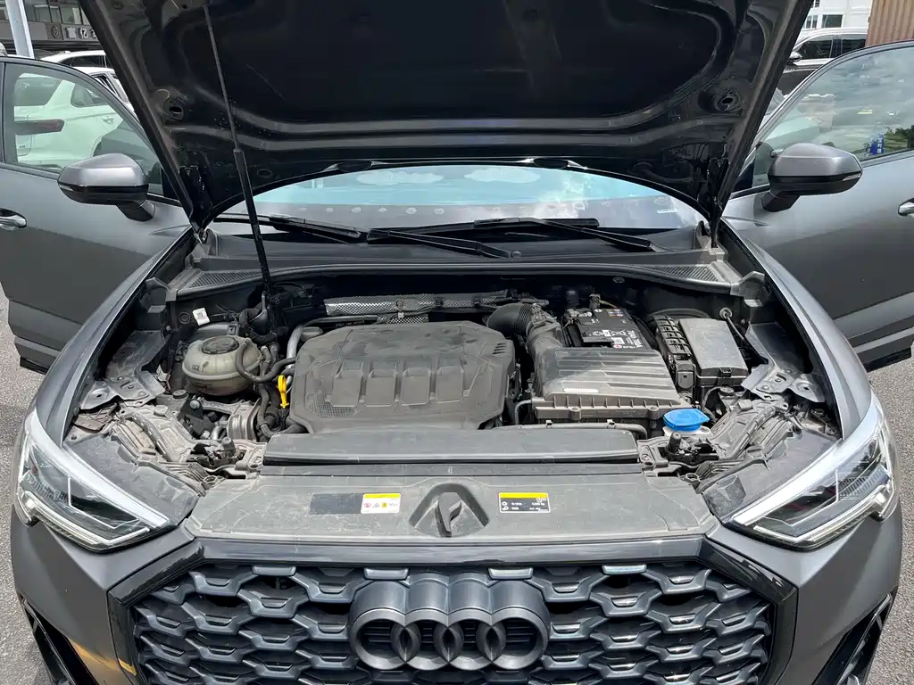 Audi Q3 Sportback 2022 — фото 22