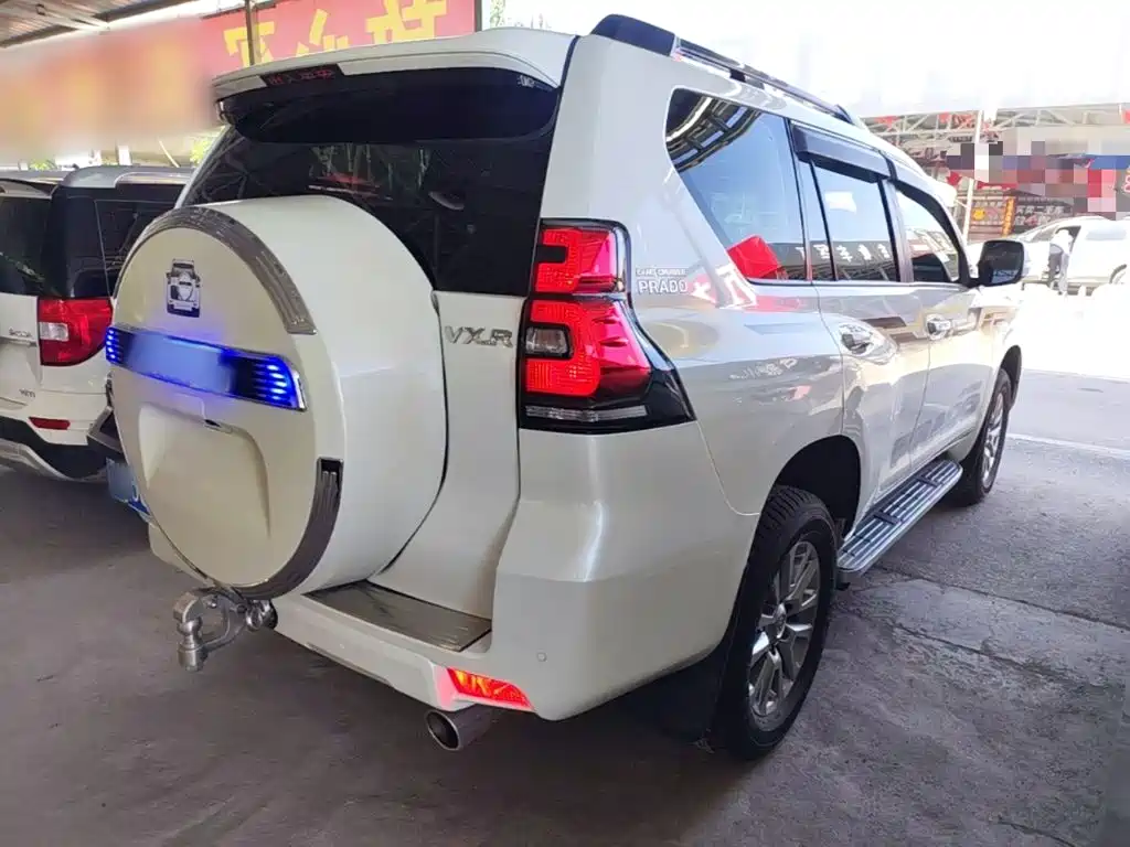 Toyota Prado 2019