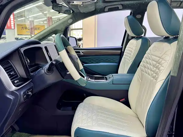 GAC Trumpchi M8 2021
