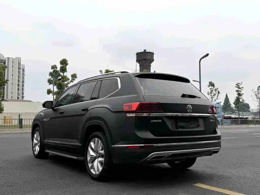 Volkswagen Teramont 2017 — фото 10