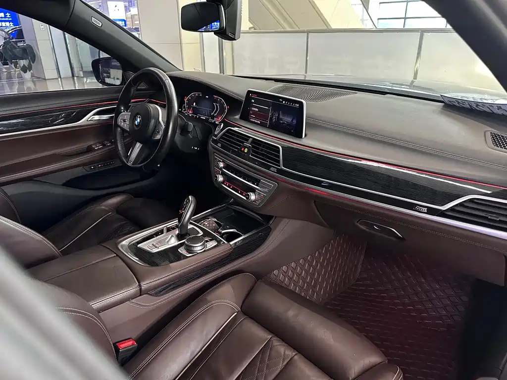 BMW 7 Series 2022 — фото 15