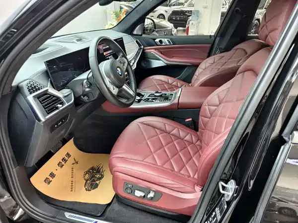 BMW X5 2024