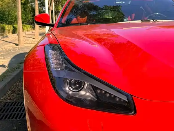 Ferrari GTC4Lusso 2018
