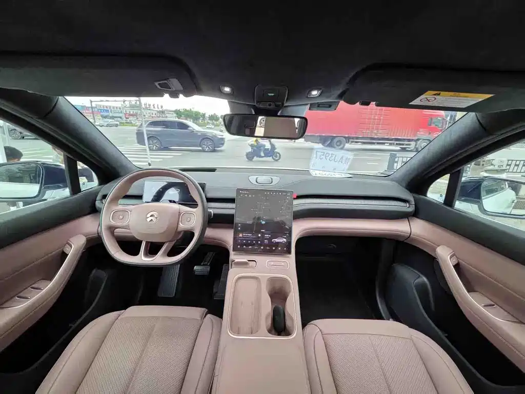 NIO EC6 2025