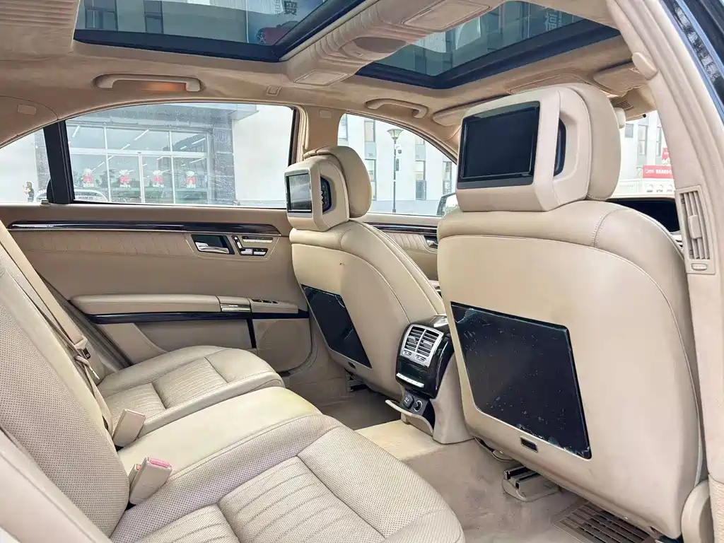 Mercedes-Benz S-Class 2010 — фото 7
