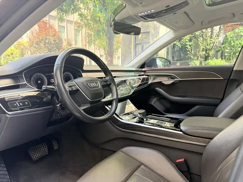 Audi A8 2018