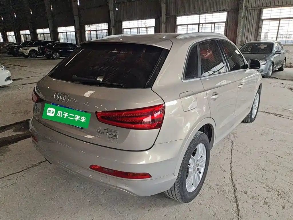 Audi Q3 2015