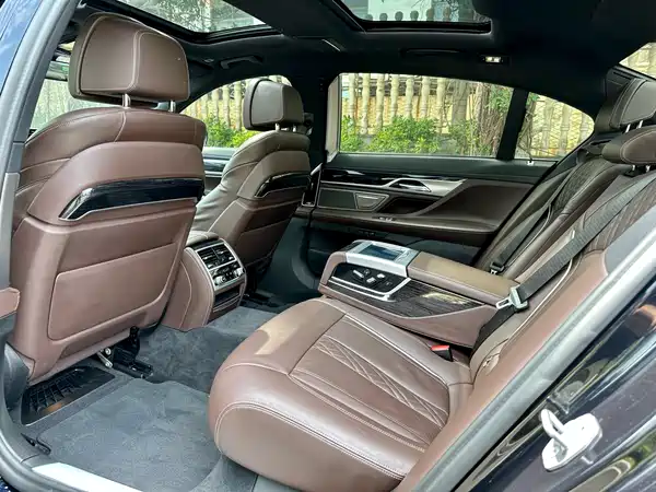 BMW 7 Series 2019