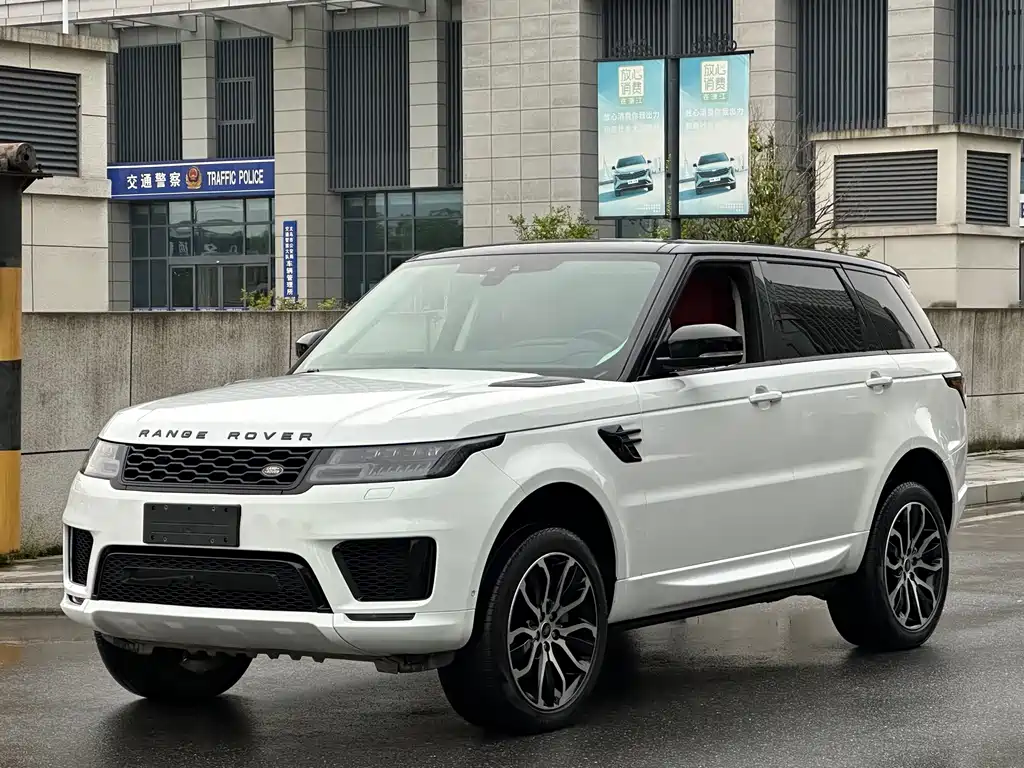 Land Rover Sport 2021 — фото 1