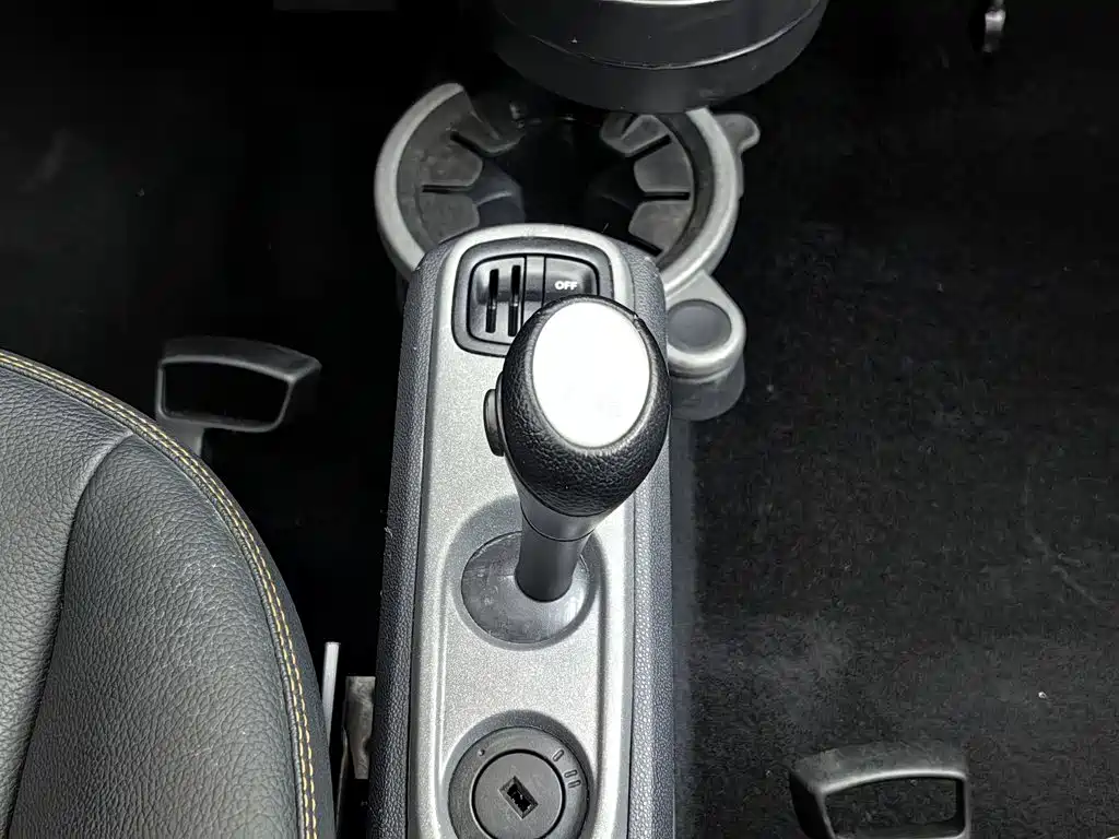 smart fortwo 2015 — фото 13