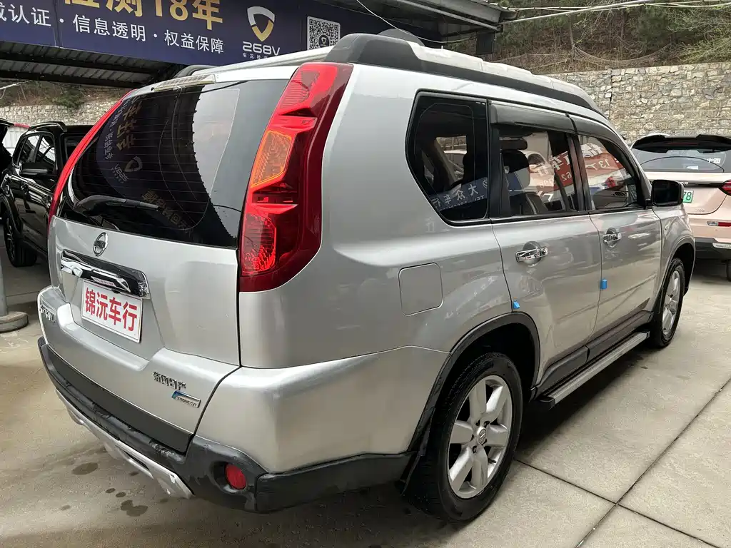 Nissan X-Trail 2010