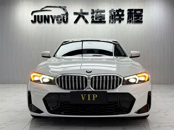 BMW 3 Series 2022