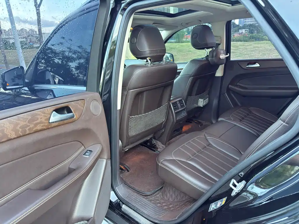 Mercedes-Benz GLE 2017