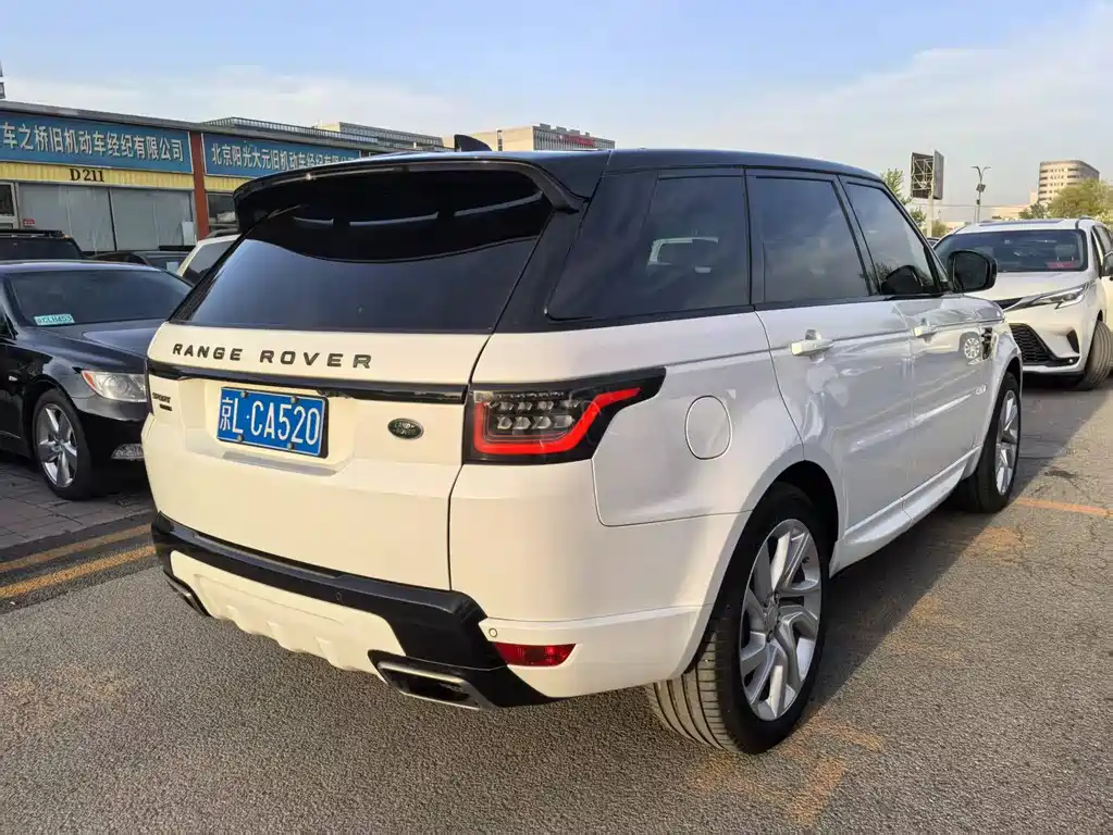 Land Rover Sport 2019 — фото 9