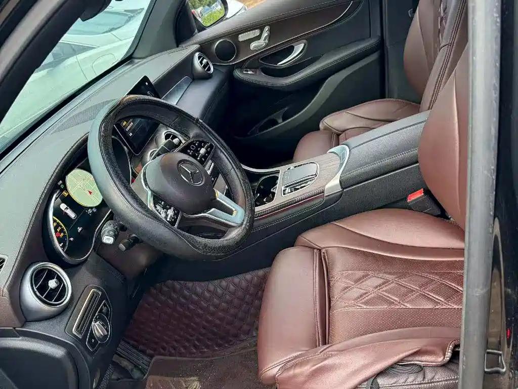 Mercedes-Benz GLC 2020