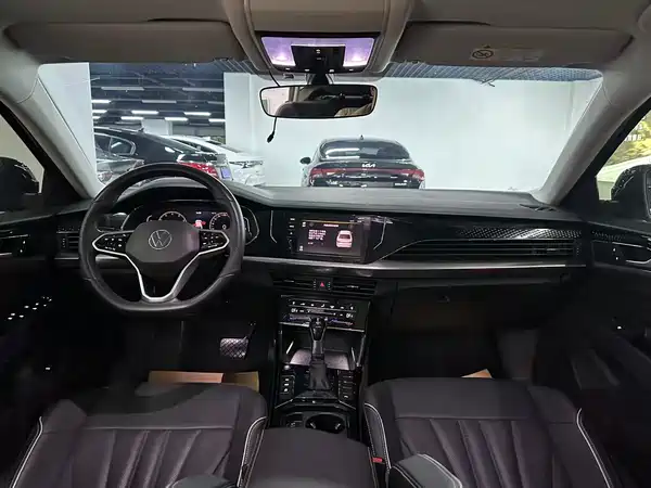 Volkswagen Passat 2024