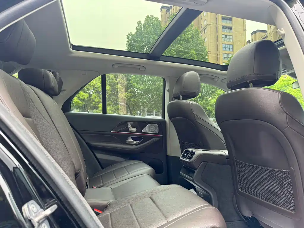 Mercedes-Benz GLE 2020 — фото 16