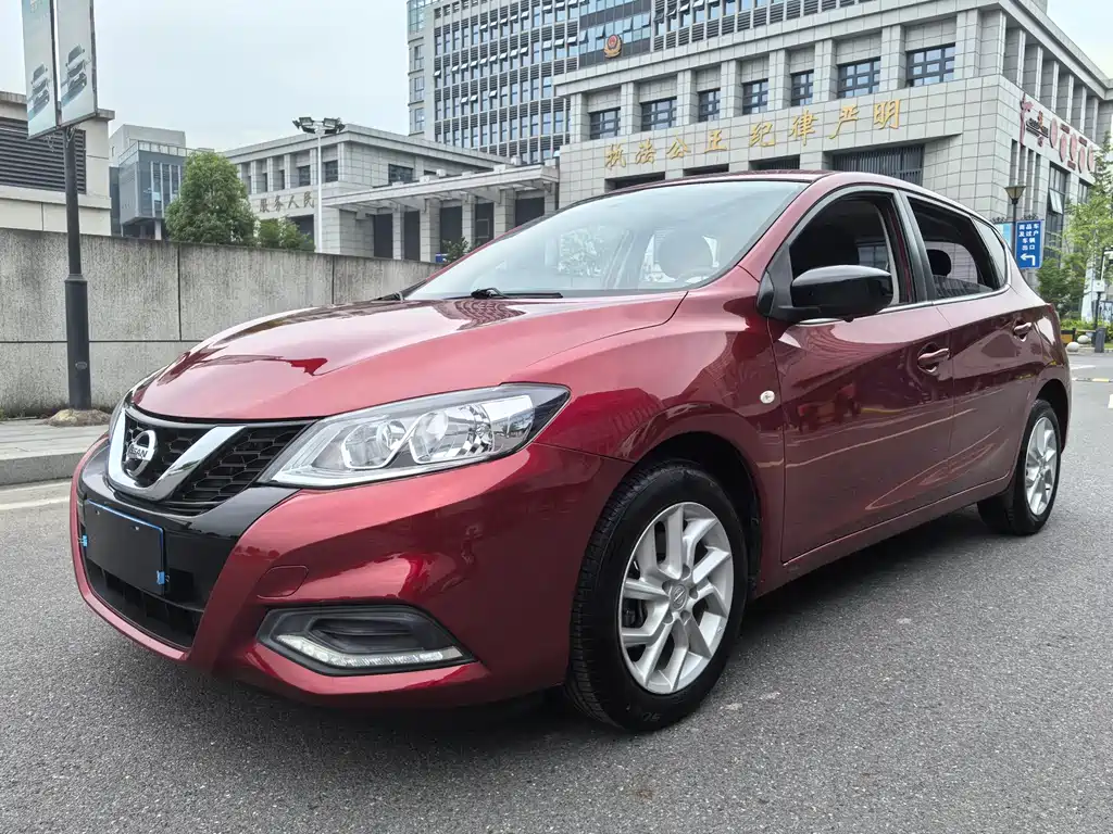 Nissan Tiida 2020