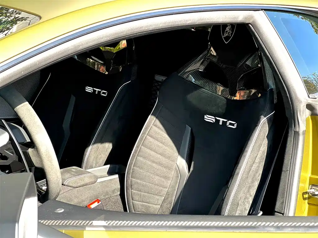 Lamborghini Huracán 2022