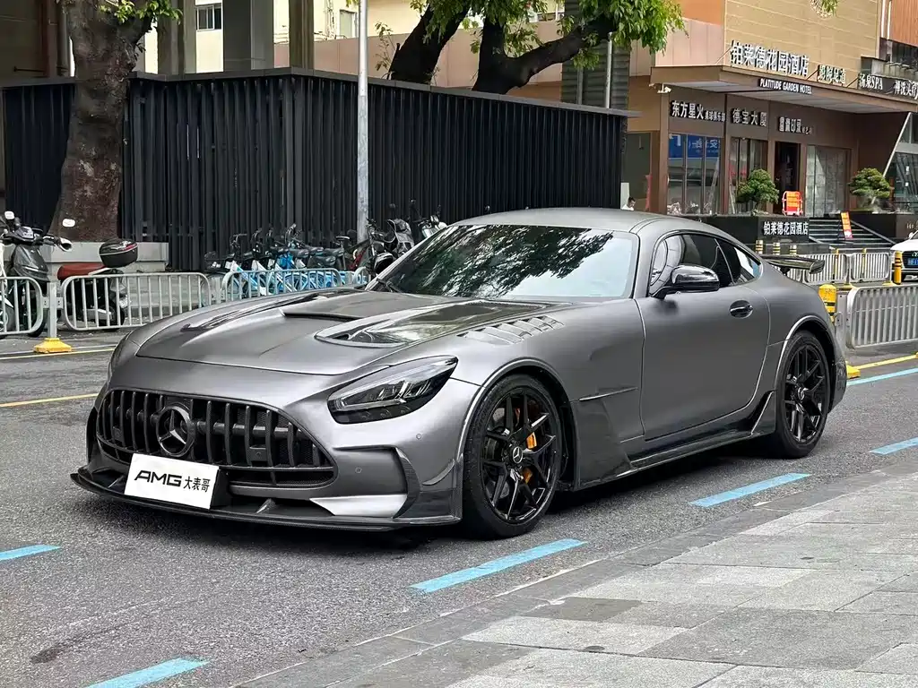 Mercedes-Benz AMG GT 2020 — фото 1
