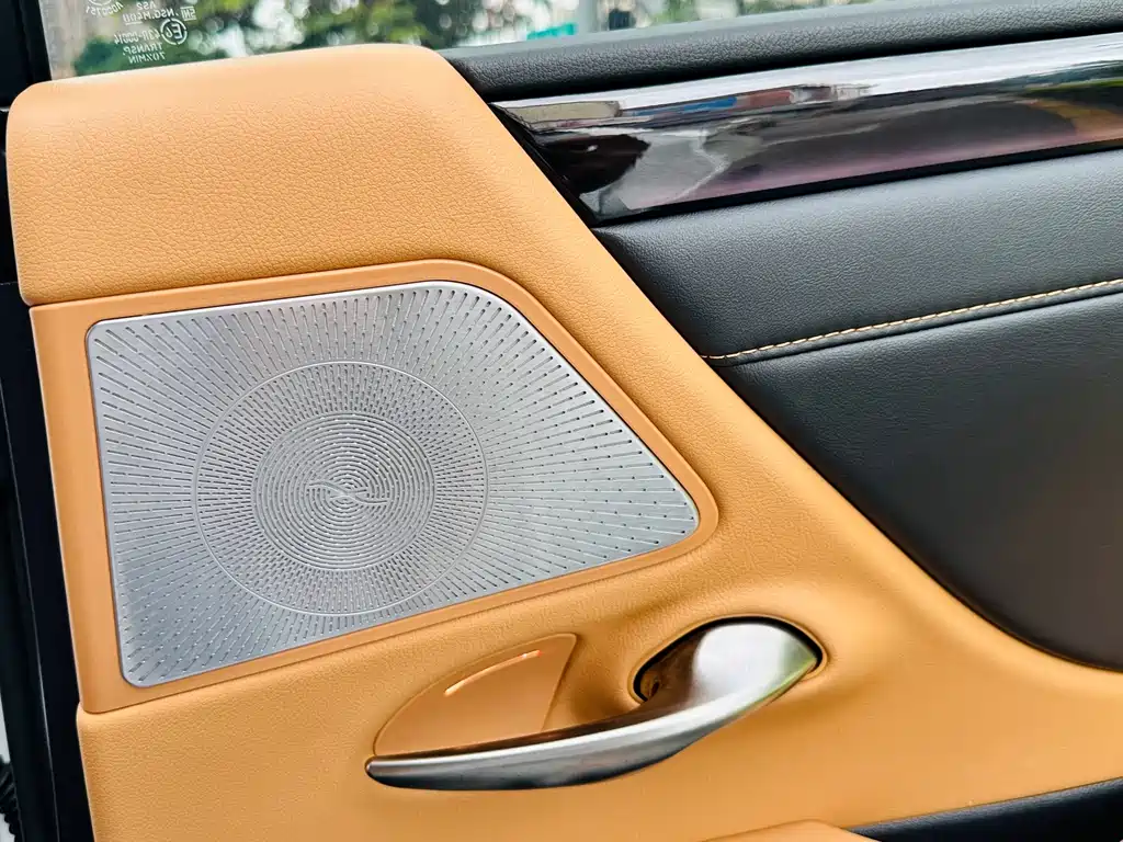 Lexus ES 2023 — фото 23
