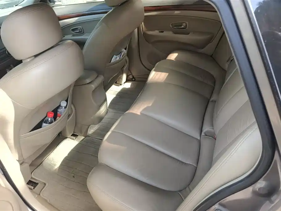 Nissan Sylphy 2012 — фото 11