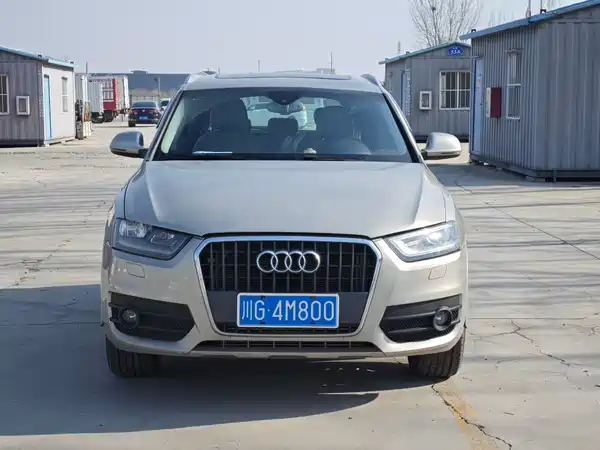 Audi Q3 2015