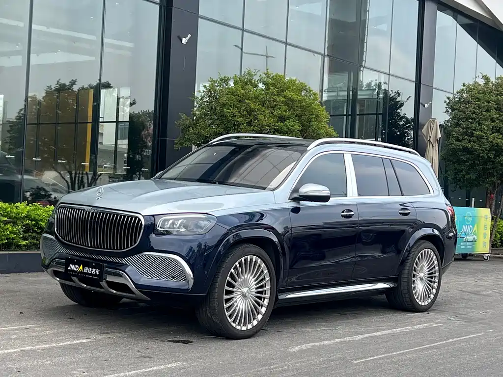 Mercedes-Benz GLS 2023 — фото 1