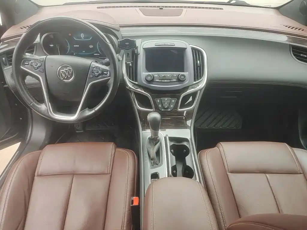 Buick LaCrosse 2015 — фото 10