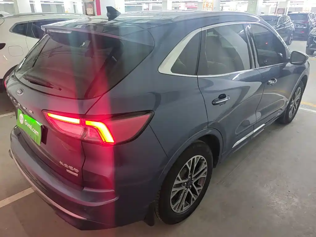 Ford Escape 2021